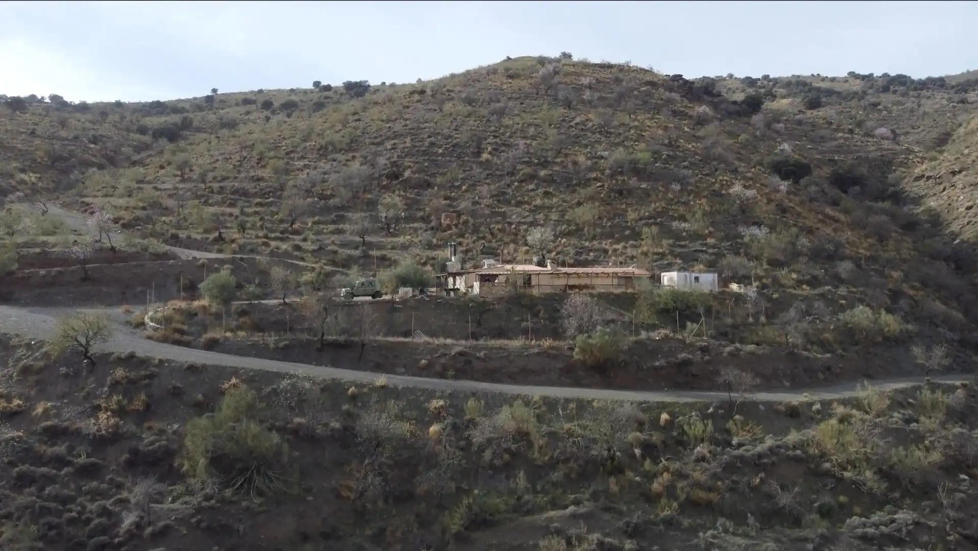 Vista exterior de Finca rústica en venda en Las Tres Villas amb Moblat