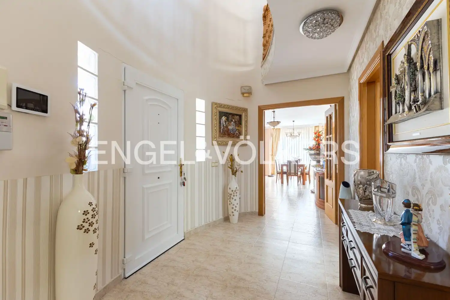 Houses for sale in L'Eliana  with Air Conditioner, Heating and Private garden