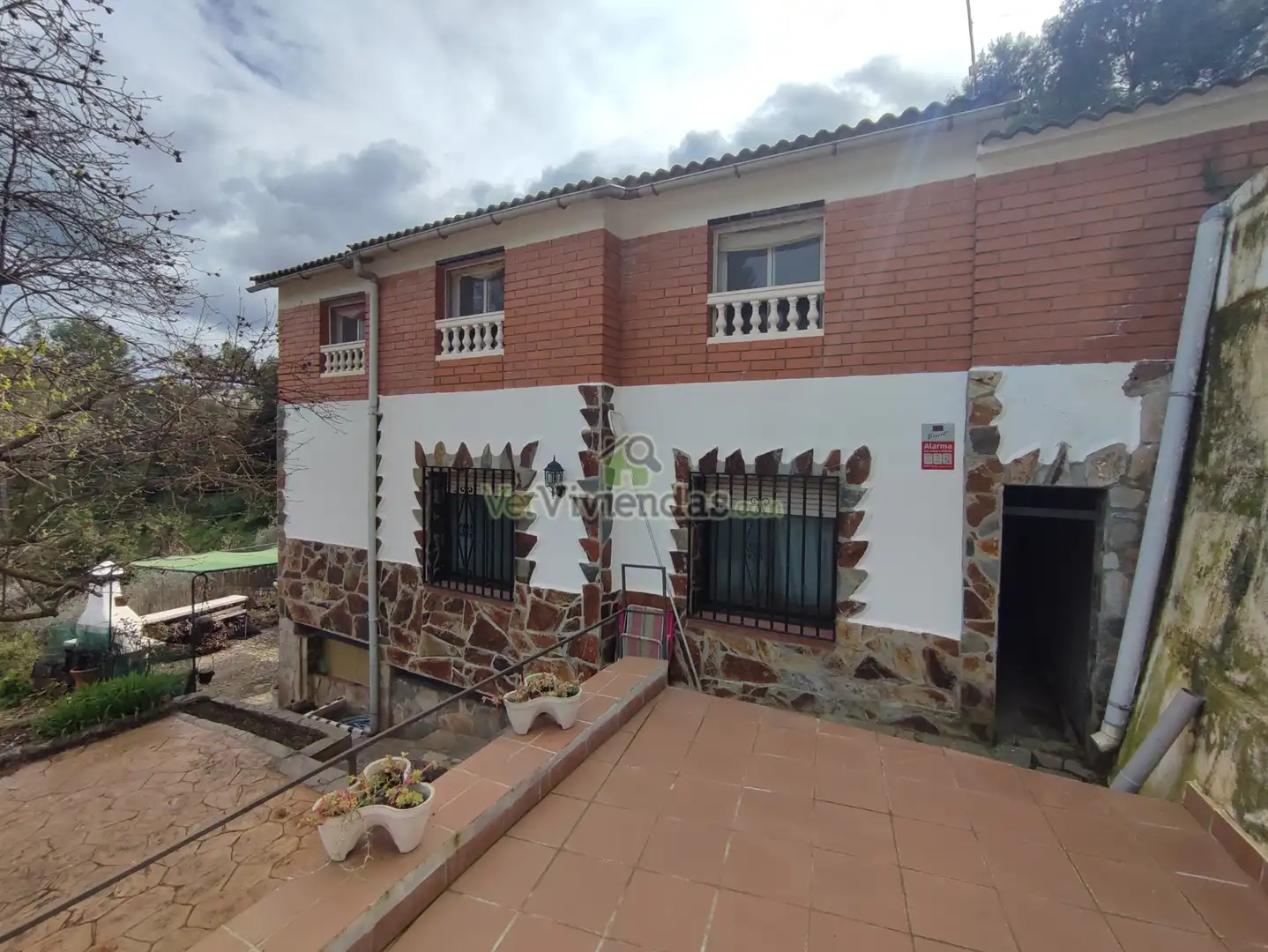 Vista exterior de Casa o xalet en venda en Vacarisses amb Calefacció, Jardí privat i Terrassa