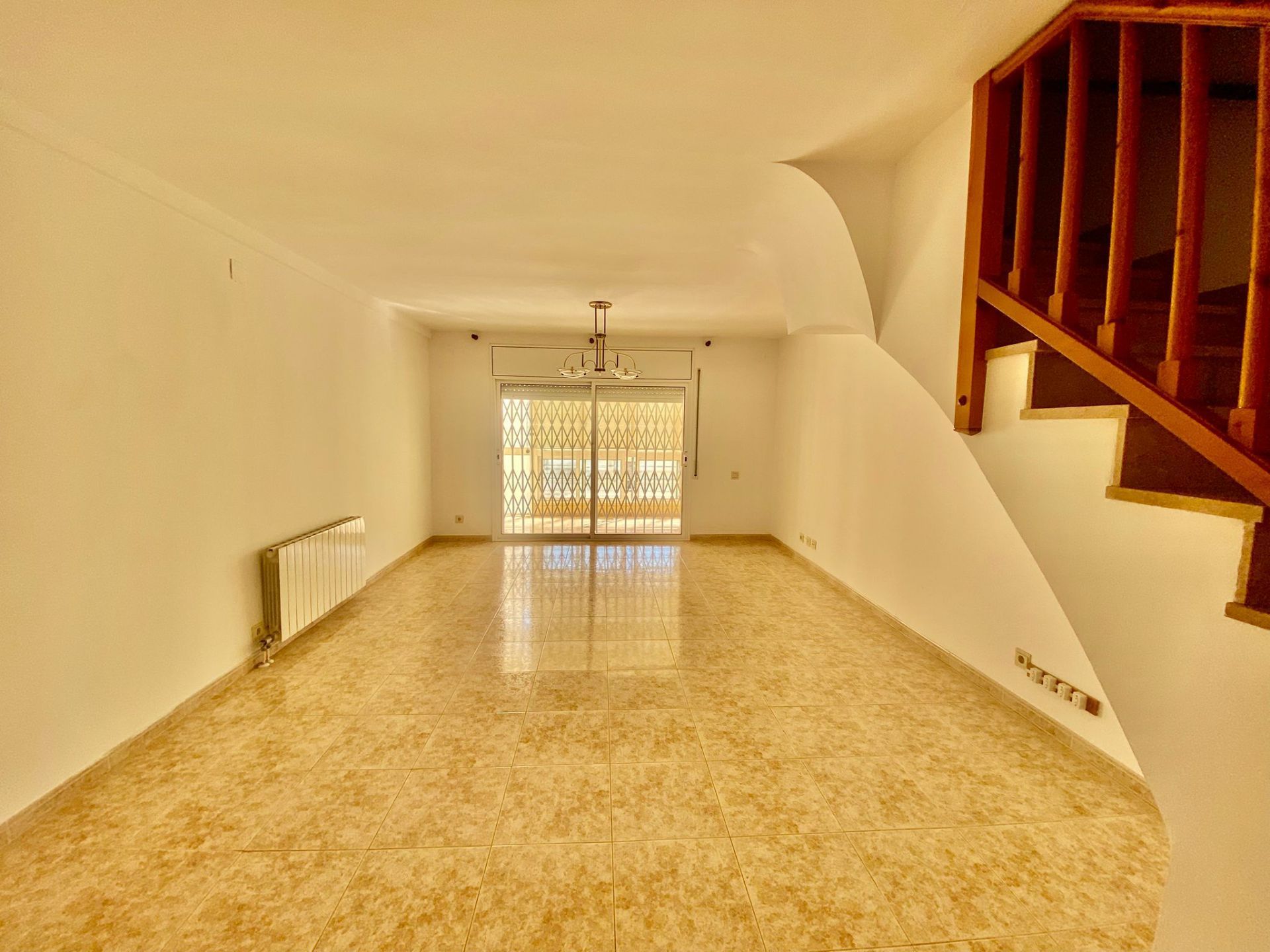 Casa adosada en venda a Dels Ports, Sant Jordi
