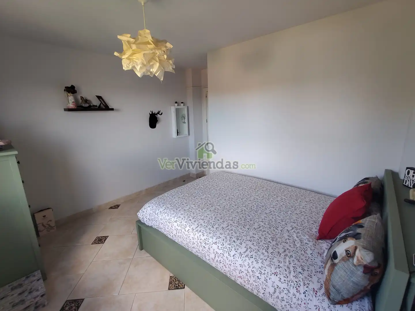 Dormitori de Casa o xalet en venda en Vallirana amb Calefacció, Jardí privat i Terrassa