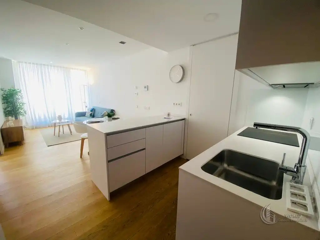 Cocina de Piso de alquiler en Madrid con Aire acondicionado, Calefacción y Jardín privado