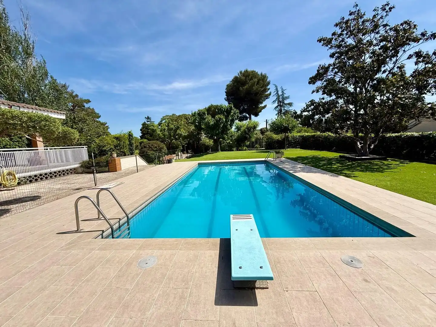Piscina de Casa o chalet en venta en La Torre de Claramunt con Aire acondicionado, Calefacción y Jardín privado