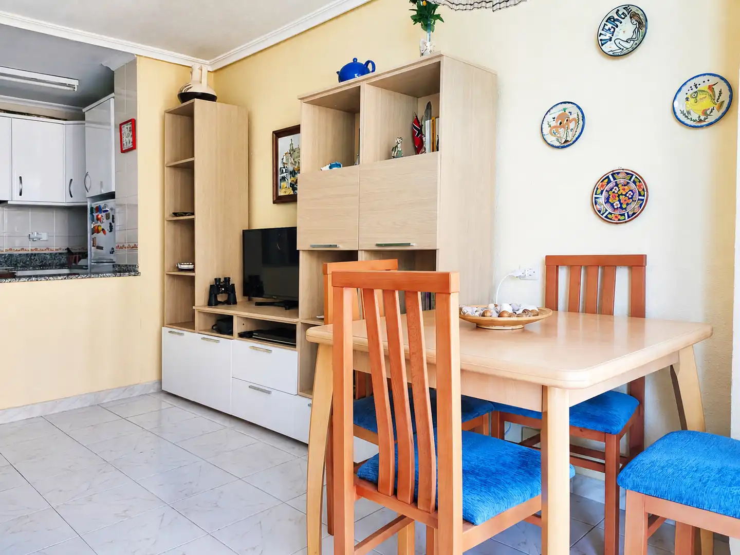 Wohnzimmer von Wohnung zur Miete in Alicante / Alacant mit Möbliert