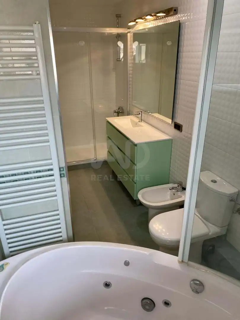 Bathroom of Duplexes for sale in Terrassa  with Heating and Terrace