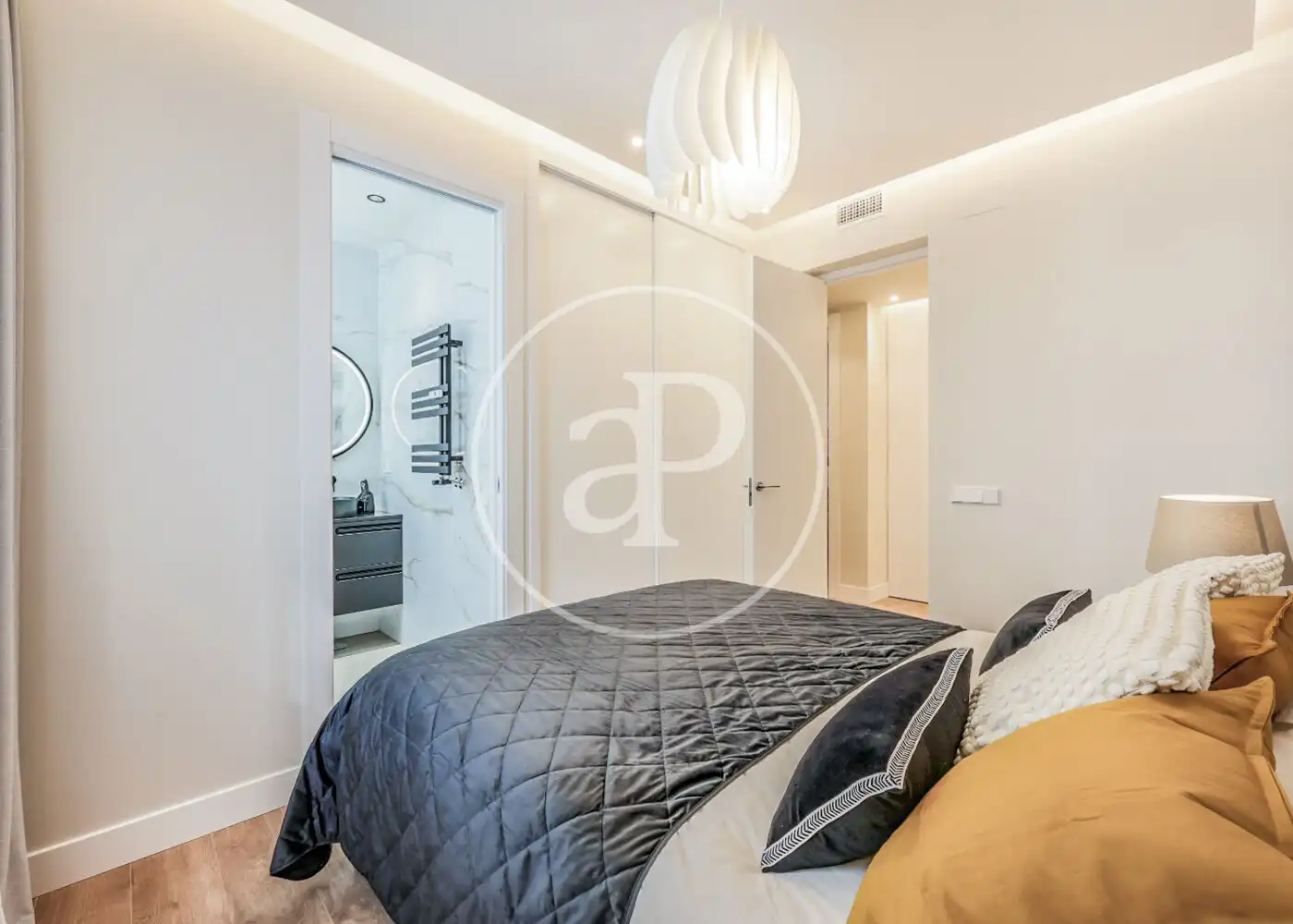 Flat for rent in C/ de Fernán González, Ibiza de Madrid
