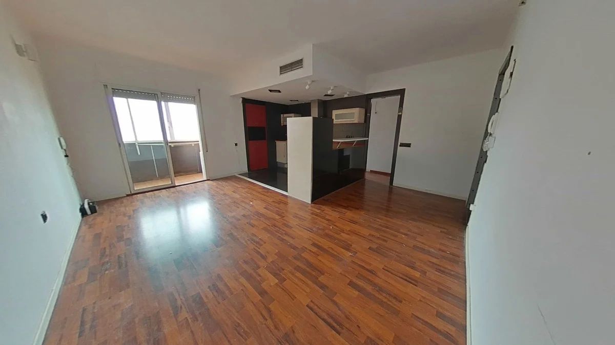 Living room of Flat for sale in La Llagosta  with Air Conditioner and Balcony