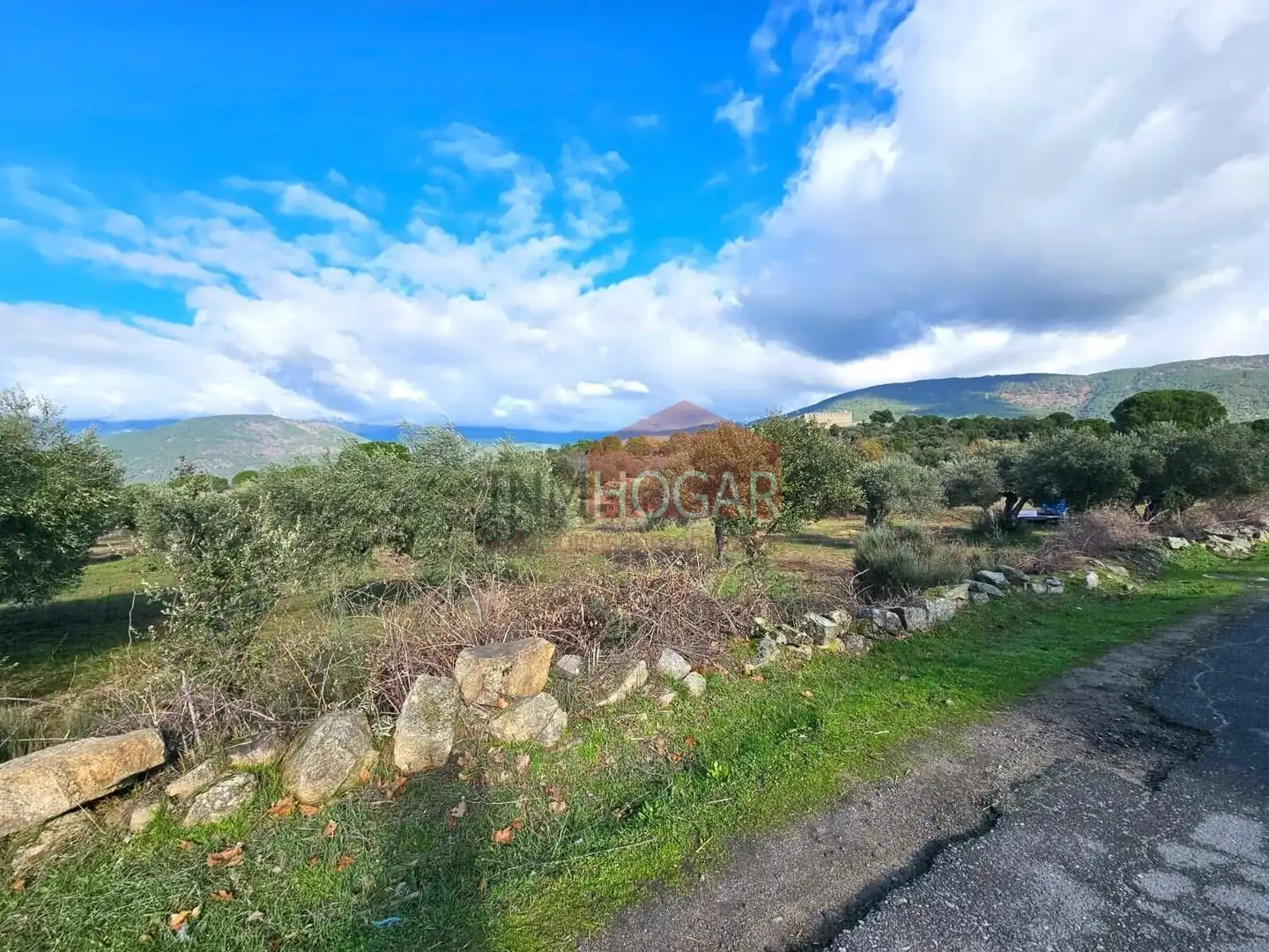 Terreni e lotti in vendita a La Adrada, imagen 6