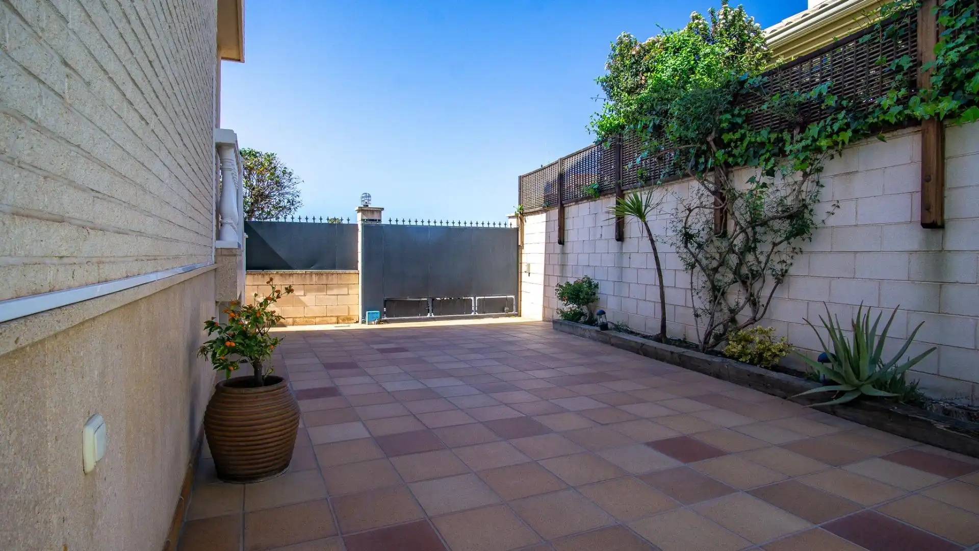 Detached house with terrace for sale in Petrer, imagen 6
