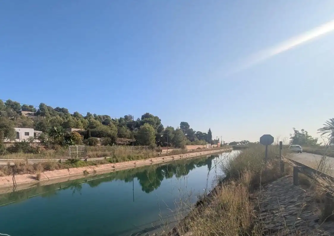 Wohnbaugrundstück zum Verkauf in Urbanizacion los Lagos, imagen 8