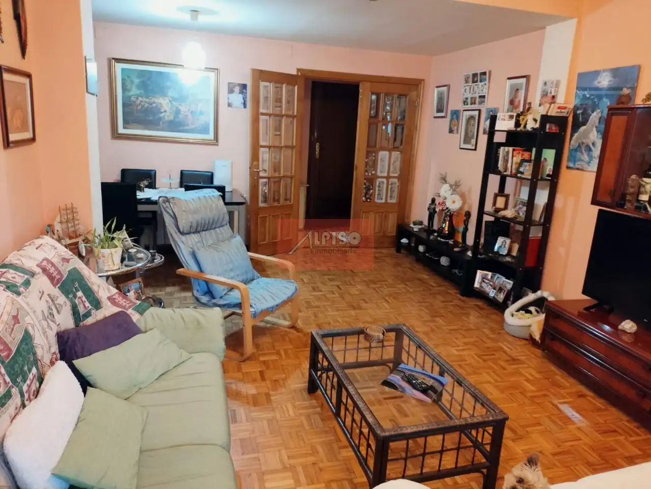 Sala d'estar de Pis en venda en Ourense Capital  amb Calefacció