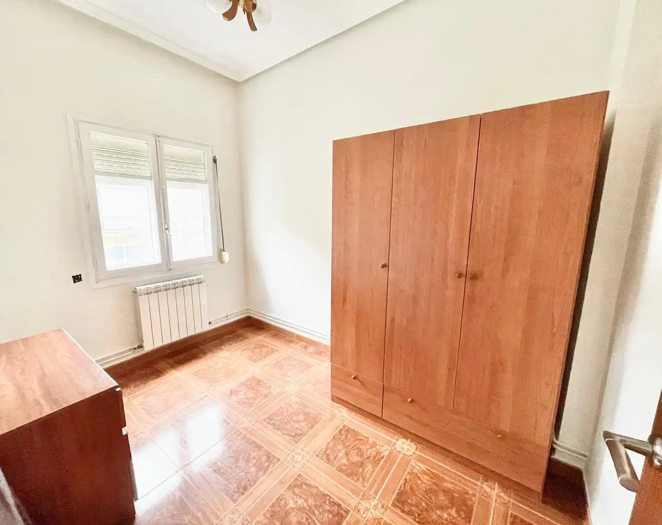 Habitación de Piso en venta en Valladolid con Calefacción, Terraza y Amueblado