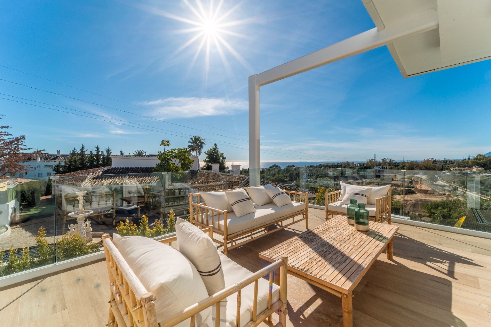 Terrassa de Casa o xalet en venda en Marbella amb Aire condicionat, Calefacció i Jardí privat