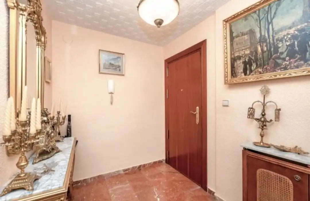Wohnung zur Miete in Avenida de América, 40, Barrio de Zaidín