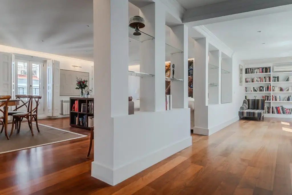 Flat for rent in Madrid  with Air Conditioner, Heating and Balcony