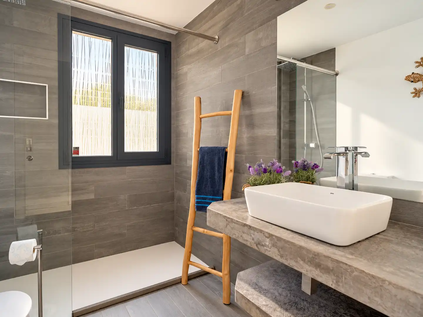 Baño de Casa o chalet en venta en La Oliva con Jardín privado, Terraza y Trastero