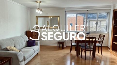 Foto 3 de Piso de alquiler en De Cartaya, Campamento, Madrid Capital