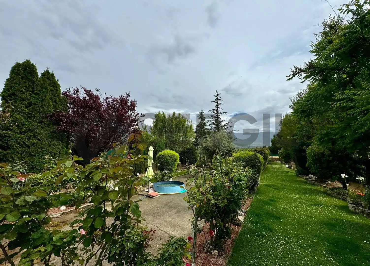 Jardín de Casa o chalet en venta en Prádena con Calefacción y Jardín privado