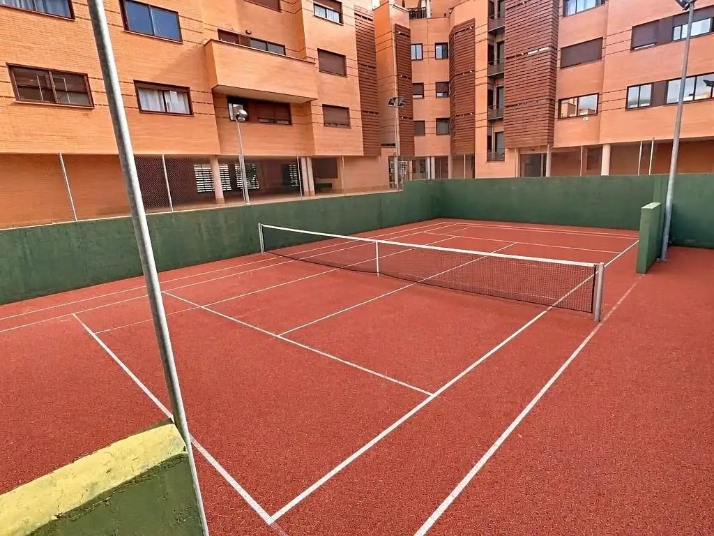 Planta baja en venta en Yebes, Guadalajara