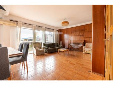 Wohnung mit Balkon zum Verkauf in Calle Gran Via de les Corts Catalanes