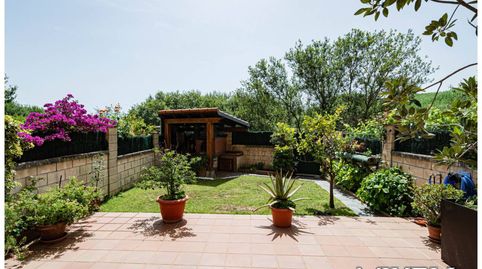 Foto 5 de Casa o xalet en venda a Calle Rafael Alberti, Peñacastillo - Nueva Montaña, Santander