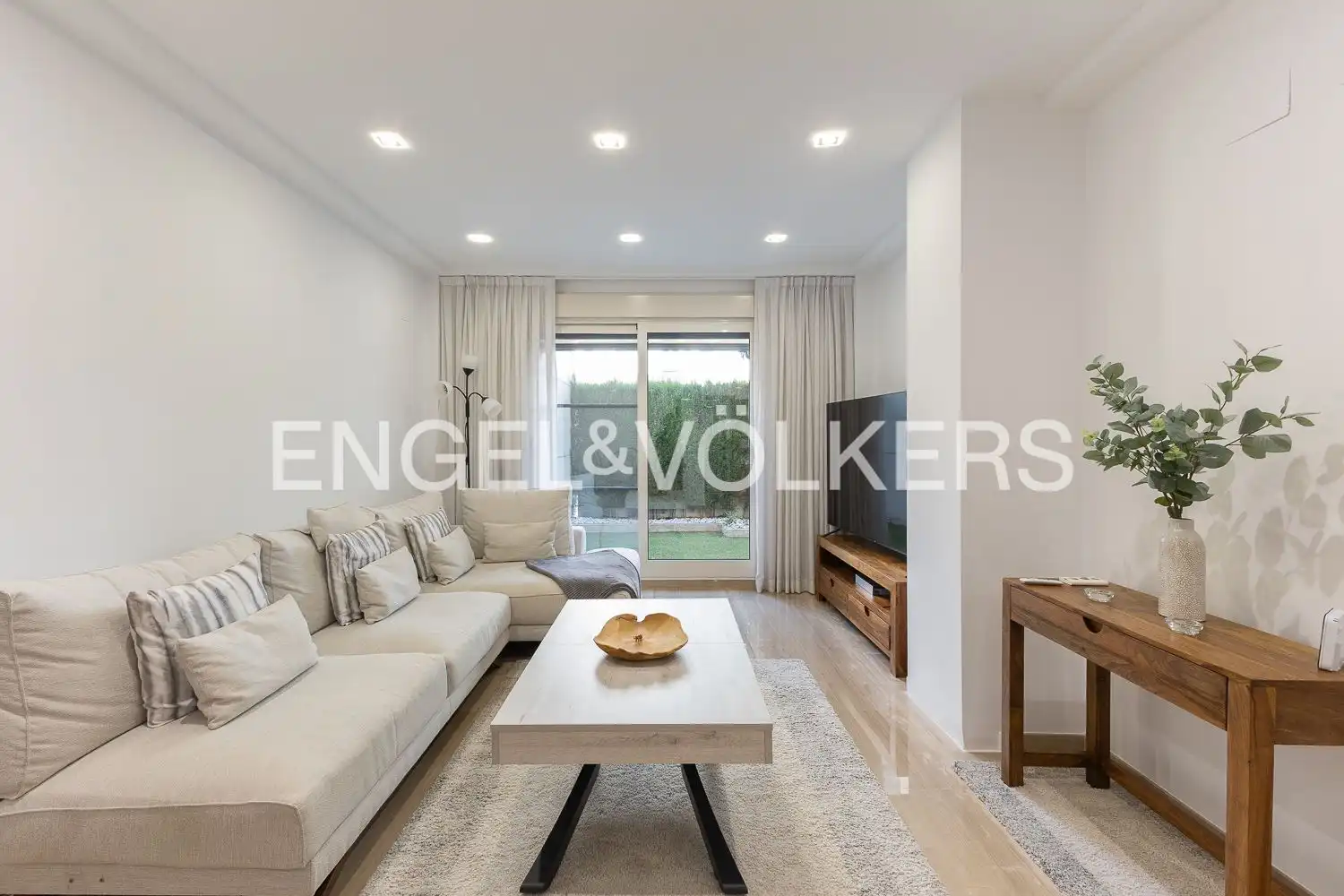 Sala de estar de Dúplex en venta en Valencia con Aire acondicionado, Calefacción y Jardín privado