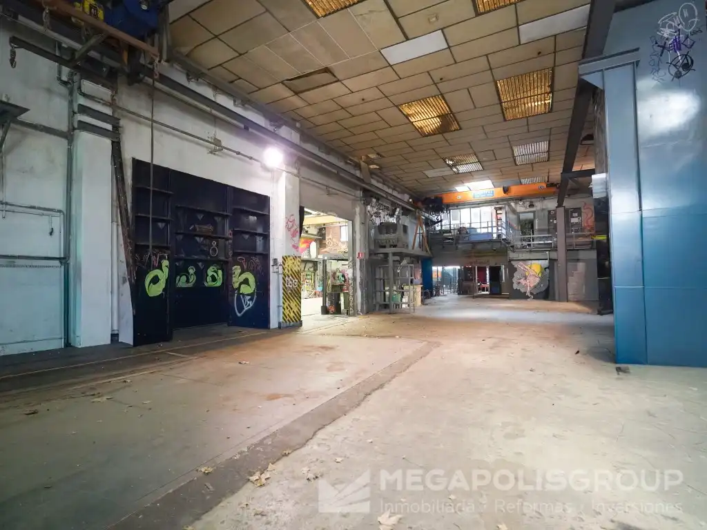 Nave industrial in vendita a Calle Josep Finestres, imagen 14