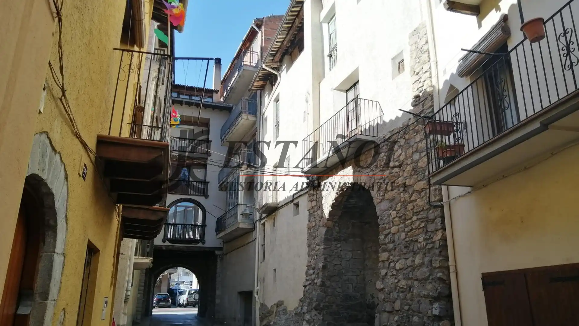 Vista exterior de Casa adosada en venta en Organyà