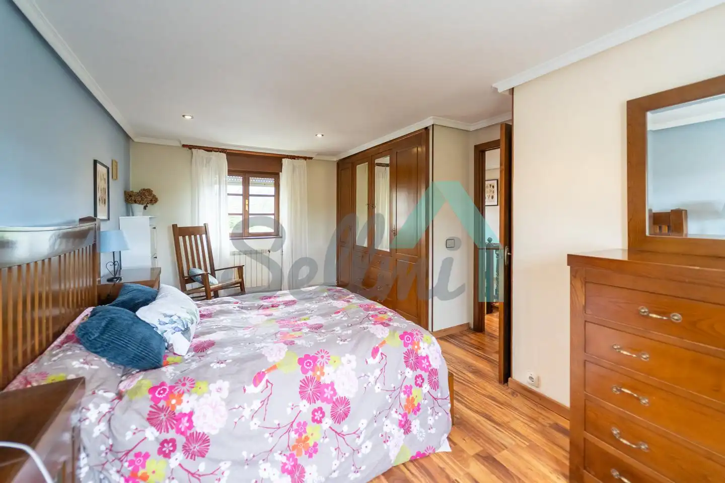 Habitación de Casa o chalet en venta en Castropol con Calefacción y Jardín privado