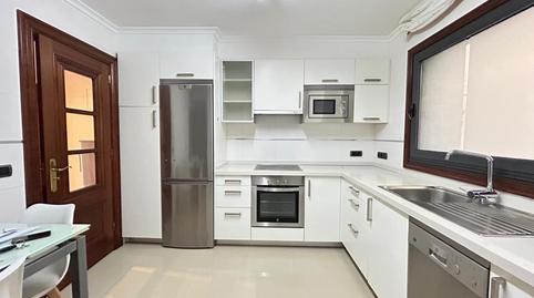 Foto 2 de Apartament en venda a O Castro, Pontevedra