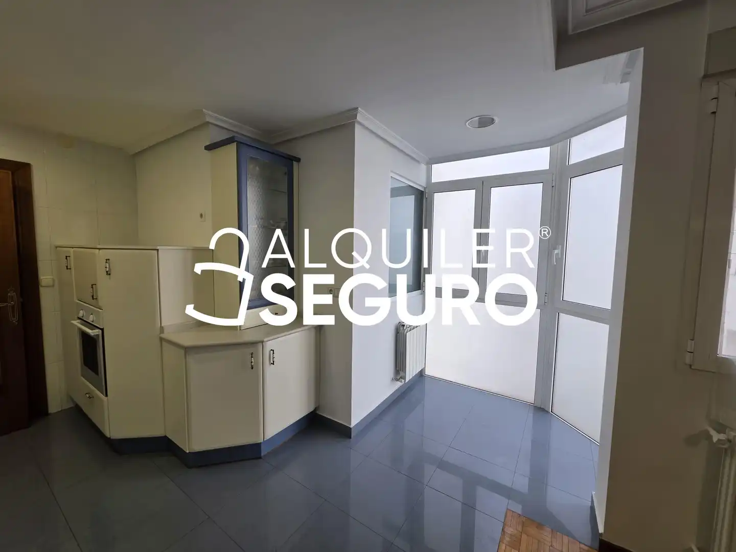 Wohnung zur Miete in Tardajos mit Heizung und Möbliert