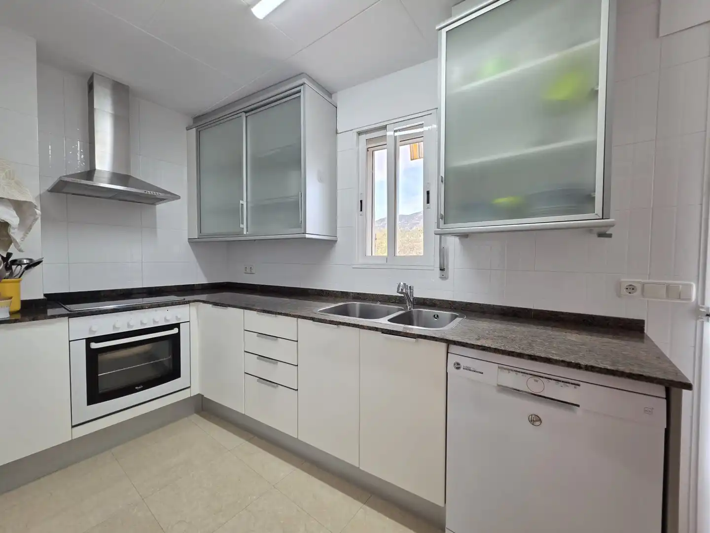 Cuina de Pis en venda en La Ràpita amb Aire condicionat, Terrassa i Moblat
