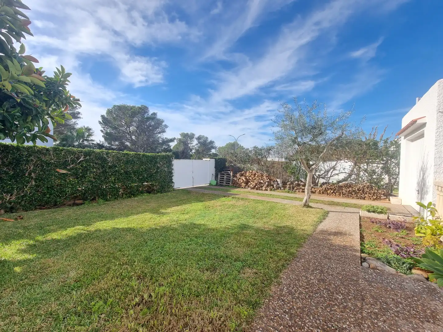 Xalet amb jardí en venda a Cala Blanca, imagen 3