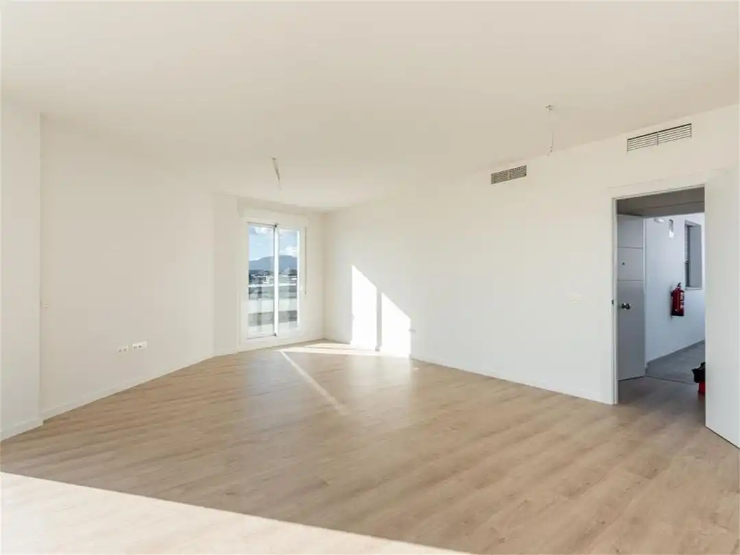 Apartament amb piscina en venda a Nueva Andalucía, imagen 8