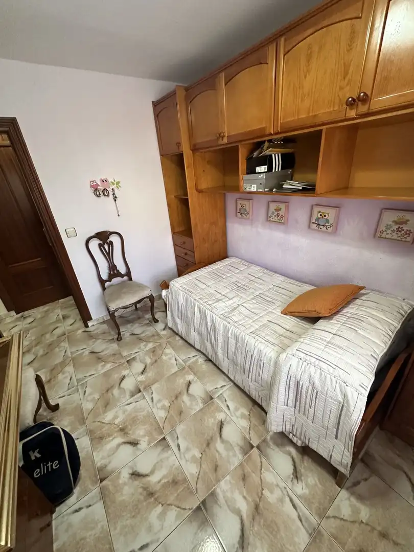 Schlafzimmer von Wohnung zum Verkauf in Linares mit Klimaanlage und Heizung