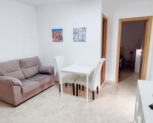 Sala d'estar de Apartament de lloguer en Málaga Capital amb Aire condicionat i Balcó