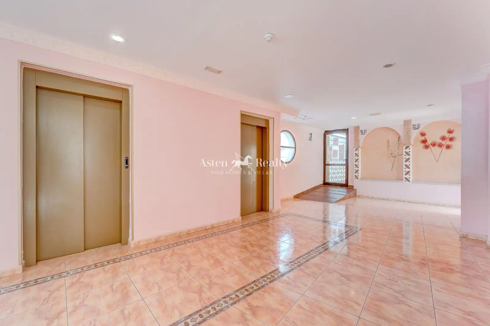 Others with lift for sale in Guargacho, imagen 22