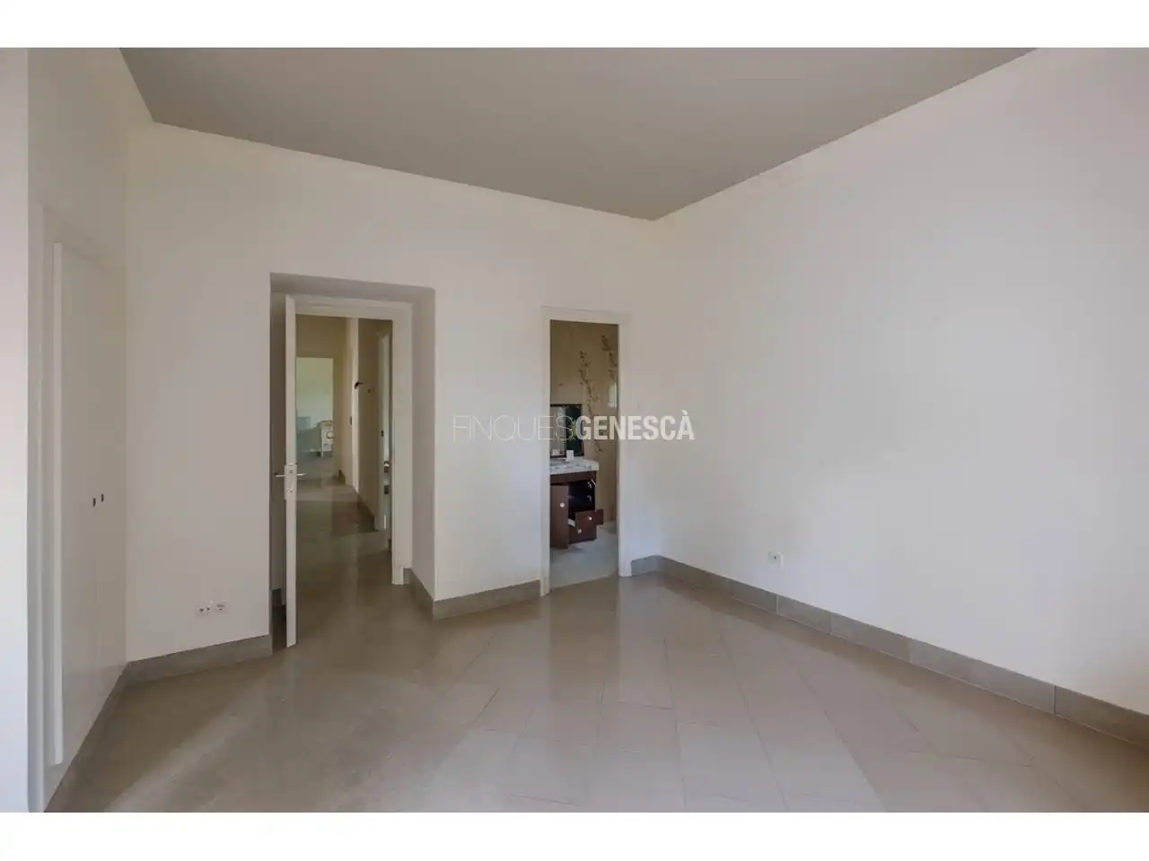 Houses for sale in Matadepera  with Private garden and Swimming Pool