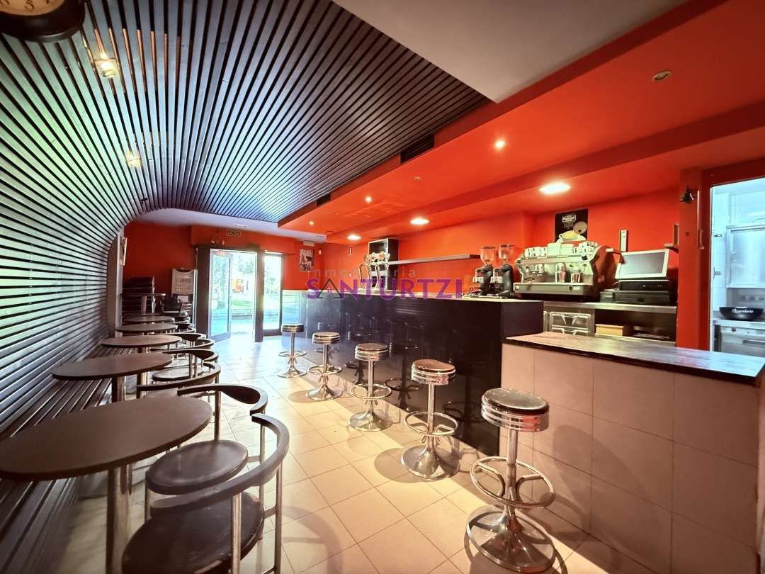 Local en venda en Abanto y Ciérvana-Abanto Zierbena amb Aire condicionat i Moblat