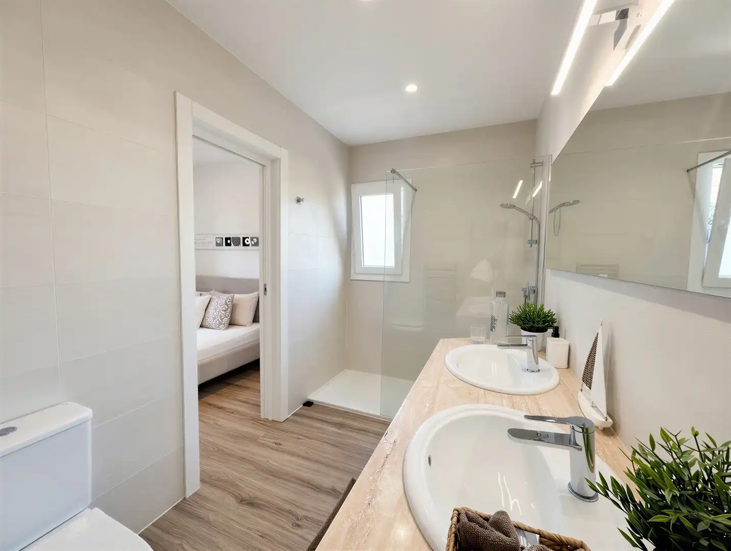 Badezimmer von Country house zum Verkauf in Llucmajor mit Klimaanlage, Abstellraum und Schwimmbad