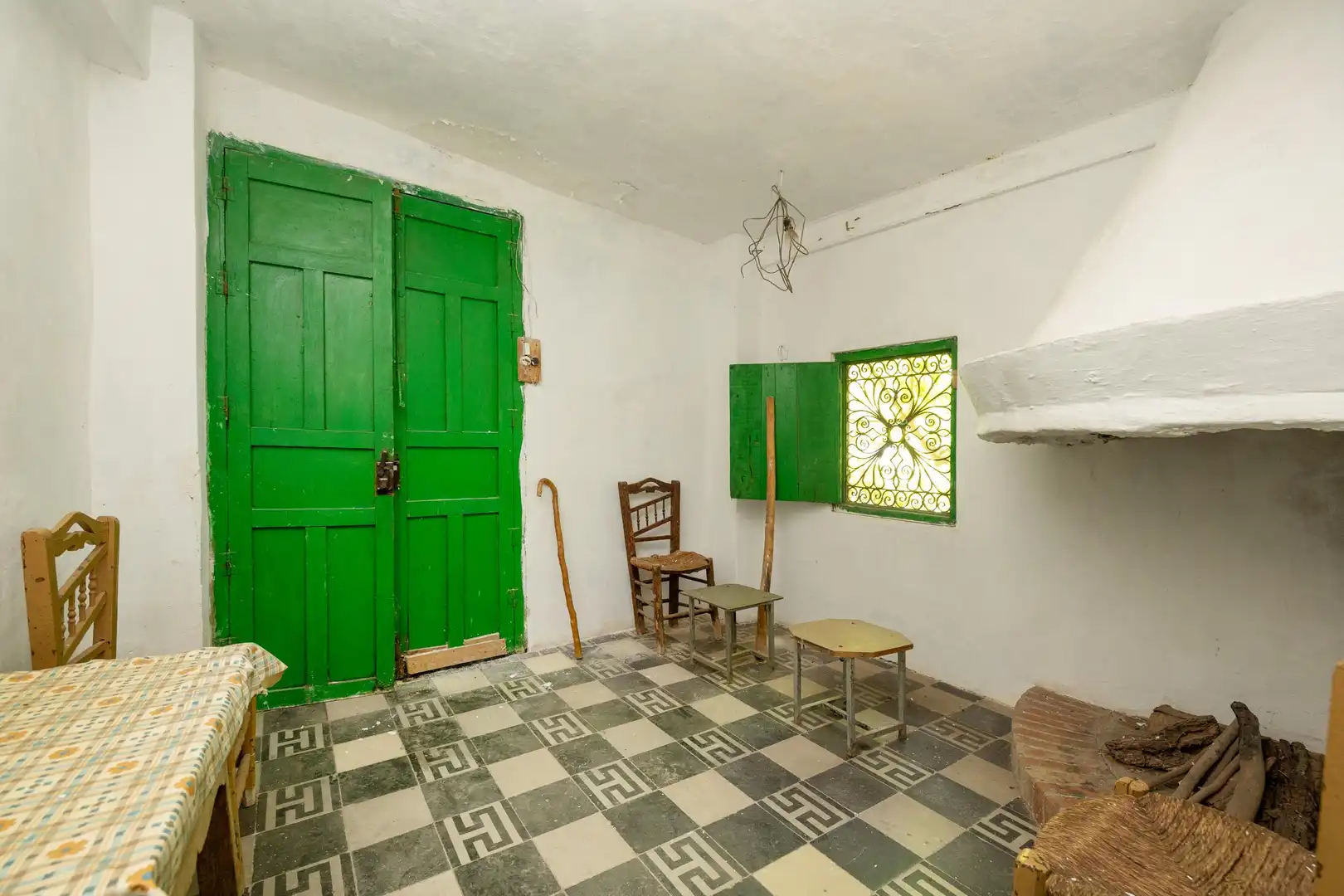 Country homes for sale in POLIGO NO 8 PARCELA 460 GRANADA LANJARON, Centro - Sagrario