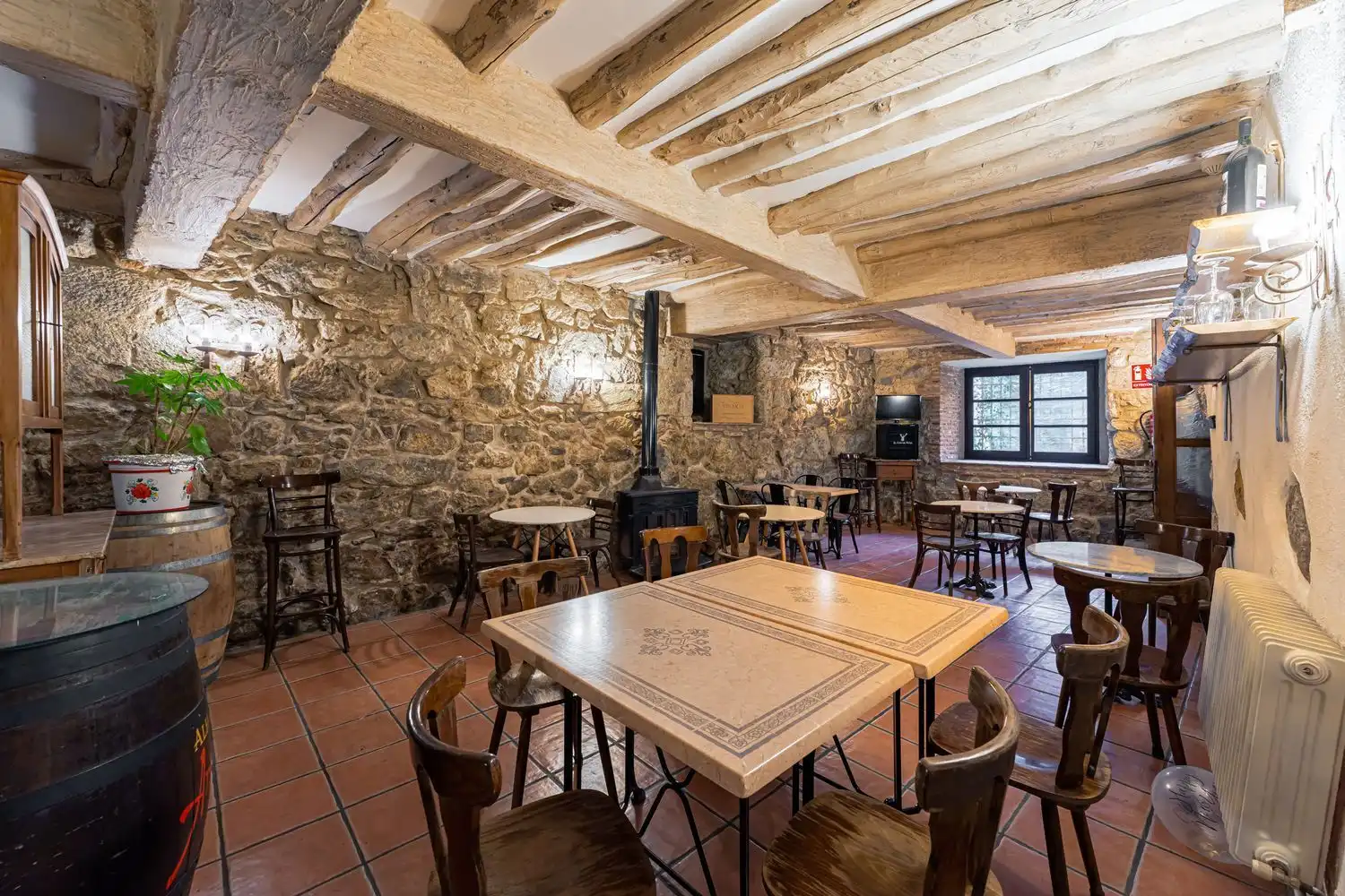 Finca rústica en venta en Candelario con Calefacción, Jardín privado y Terraza