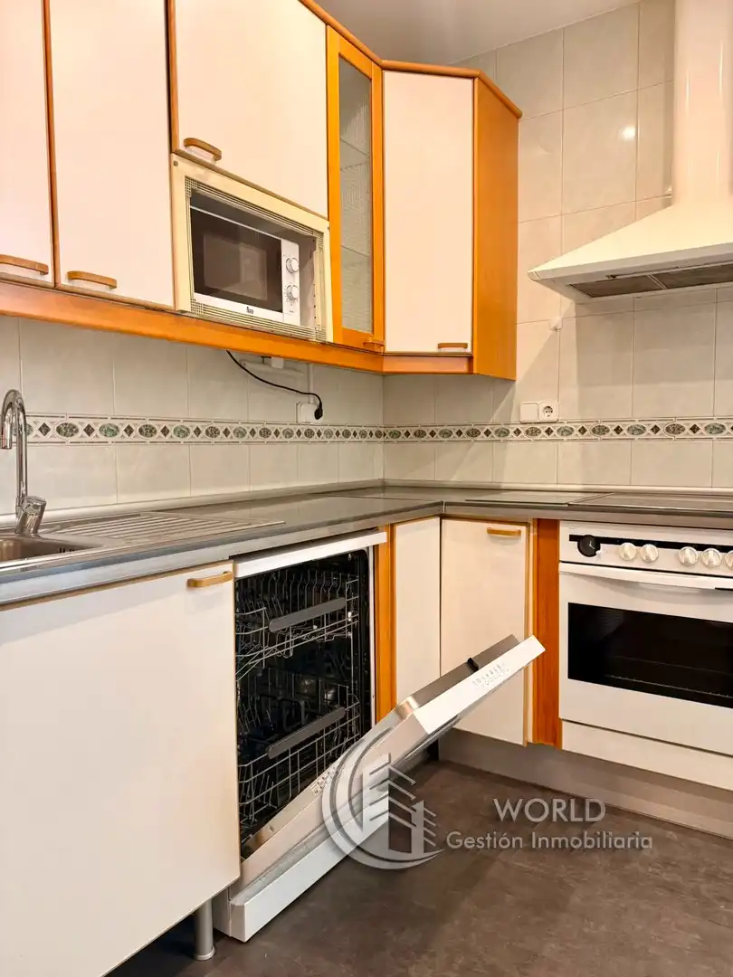 Kitchen of Flat for sale in Madrid  with Air Conditioner and Heating