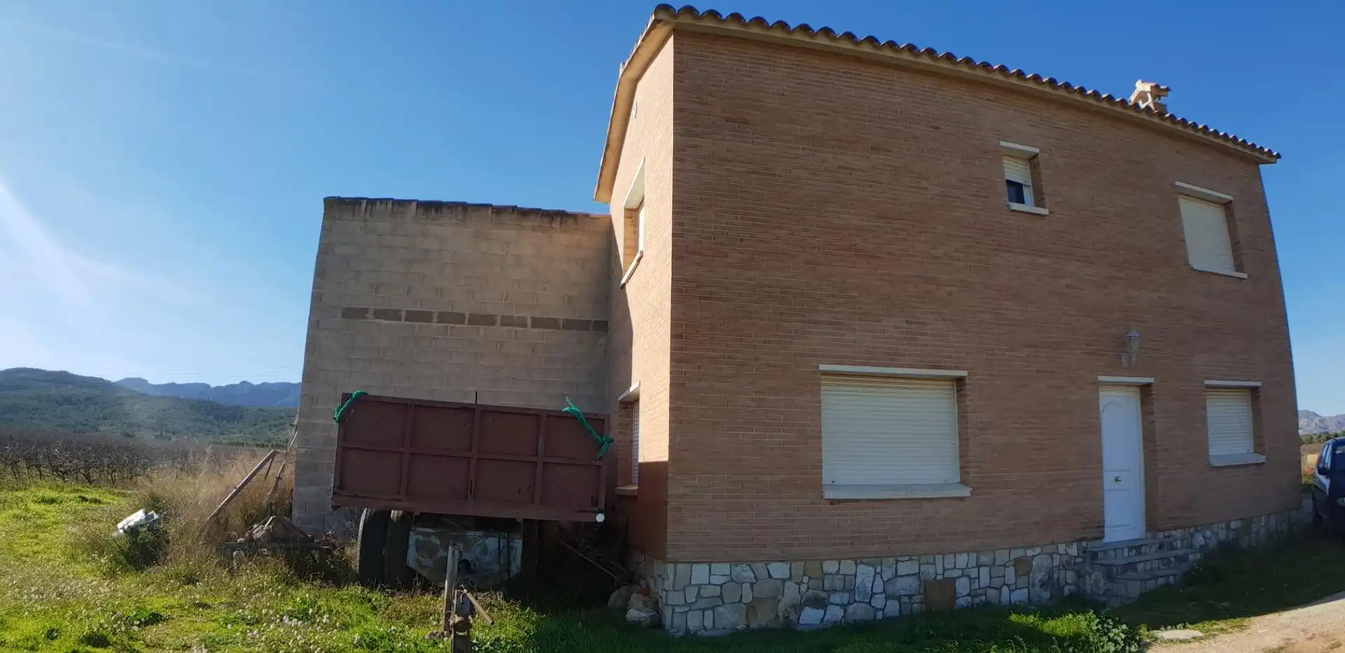 Vista exterior de Finca rústica en venta en El Perelló con Jardín privado, Terraza y Trastero