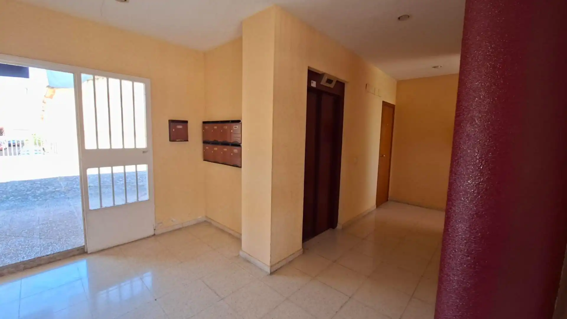 Flat for sale in Cáceres  with Air Conditioner, Heating and Balcony