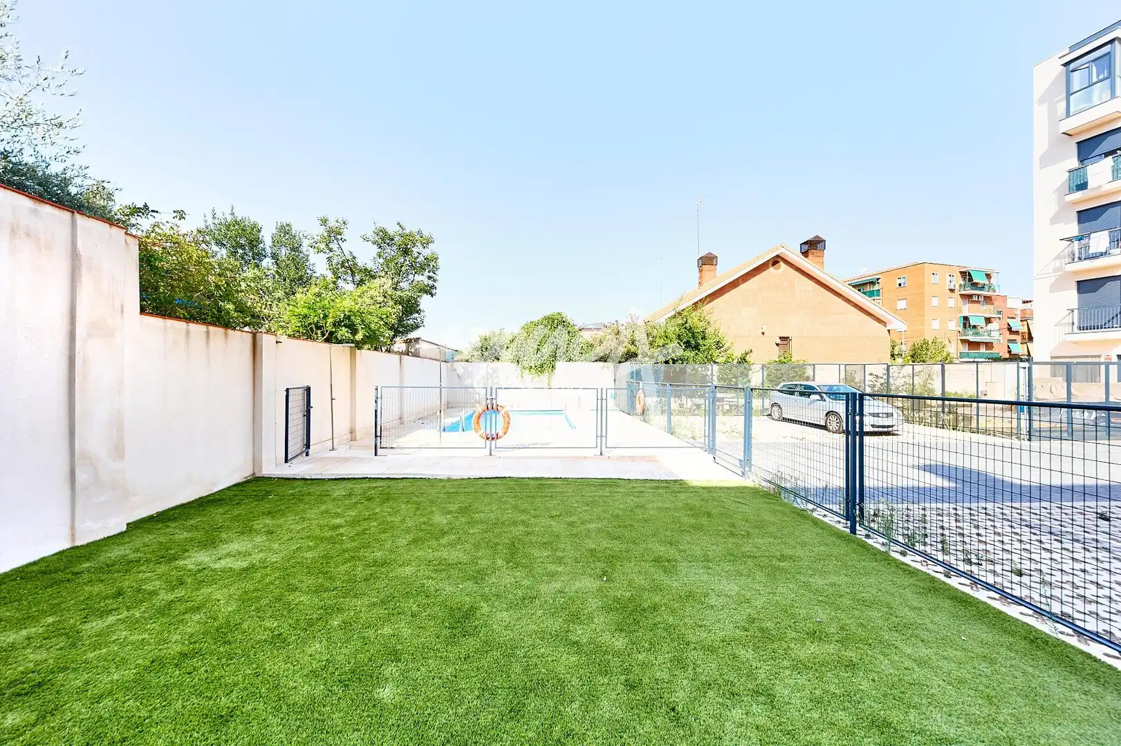 Piscina de Apartament en venda en Madrid amb Calefacció i Piscina comunitària