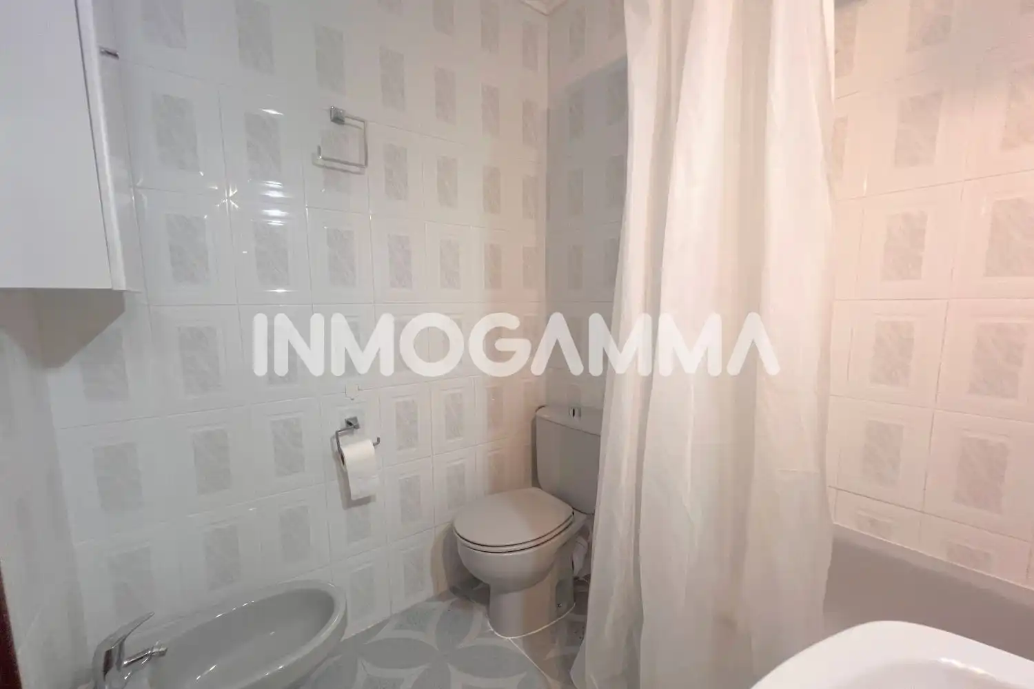 Baño de Piso en venta en Favara con Terraza