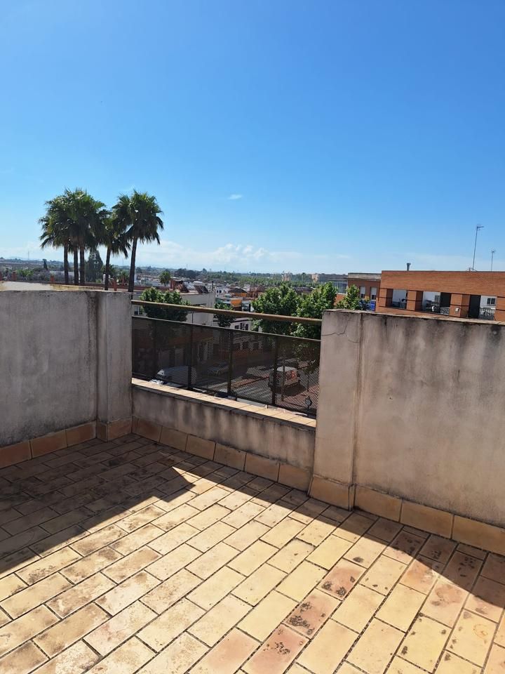 Terrace of Duplex for sale in Dos Hermanas  with Air Conditioner and Terrace