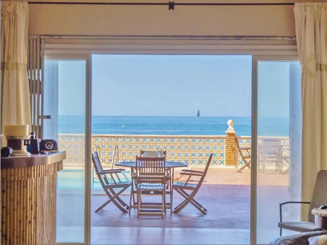 Chalet con terraza en venta en Playa de San Juan - El Cabo de las Huertas, imagen 3