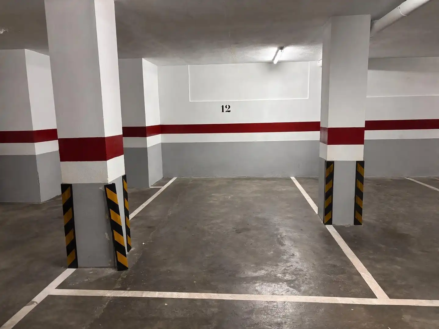 Parkplatz von Wohnung zum Verkauf in Valencia mit Terrasse und Balkon